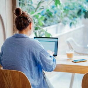 How To Write Cold Emails That Get Clients: Templates + Tips