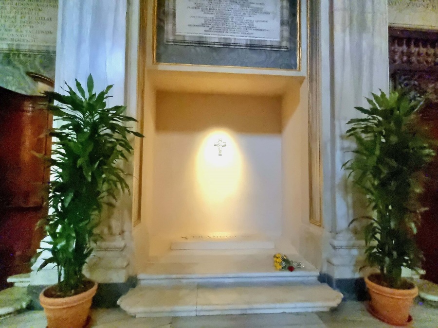 Tomb of Pope France inside Basilica Santa Maria Maggiore